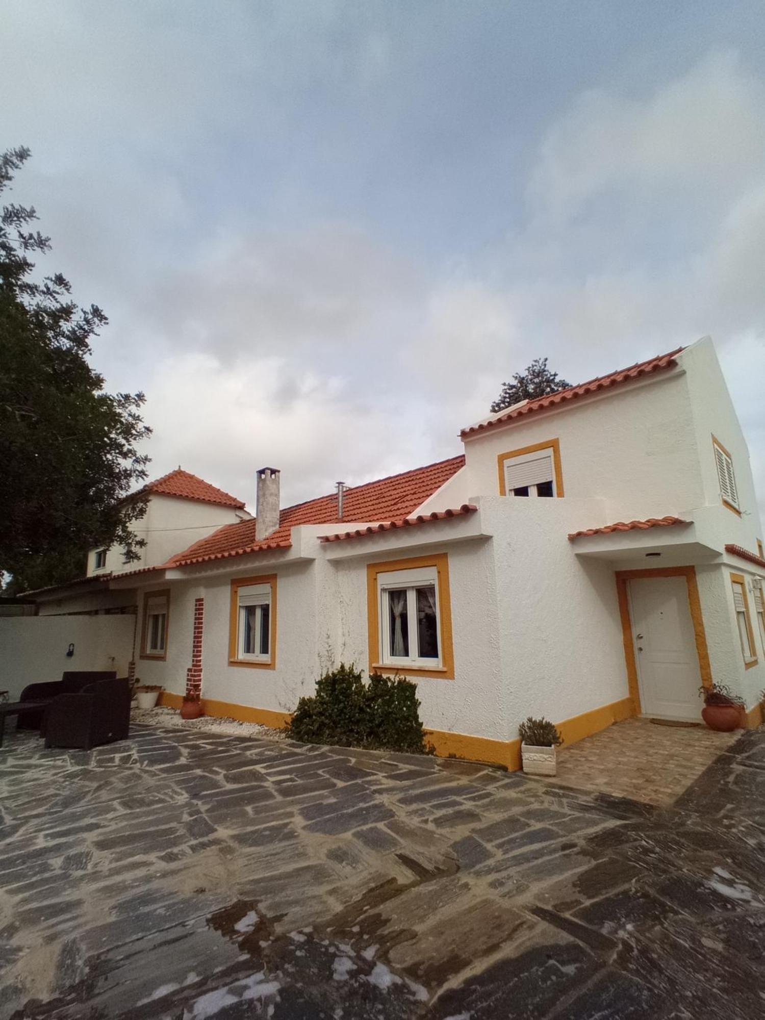 O Mundo Da Lua Villa Azeitao Exterior photo